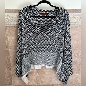 Missoni Poncho size Medium soft & stunning!